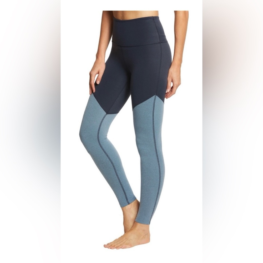 Beyond Yoga x Barre 3 Collaboration Exclusive